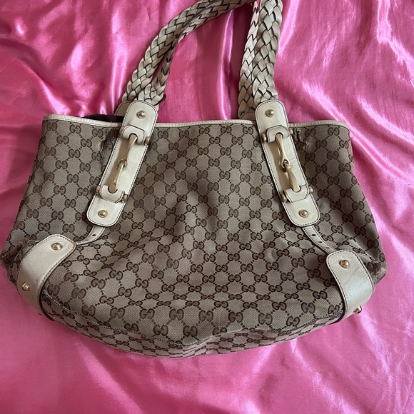 Preloved Authentic Gucci Pelham Canvas Bag - Picture 2 of 7